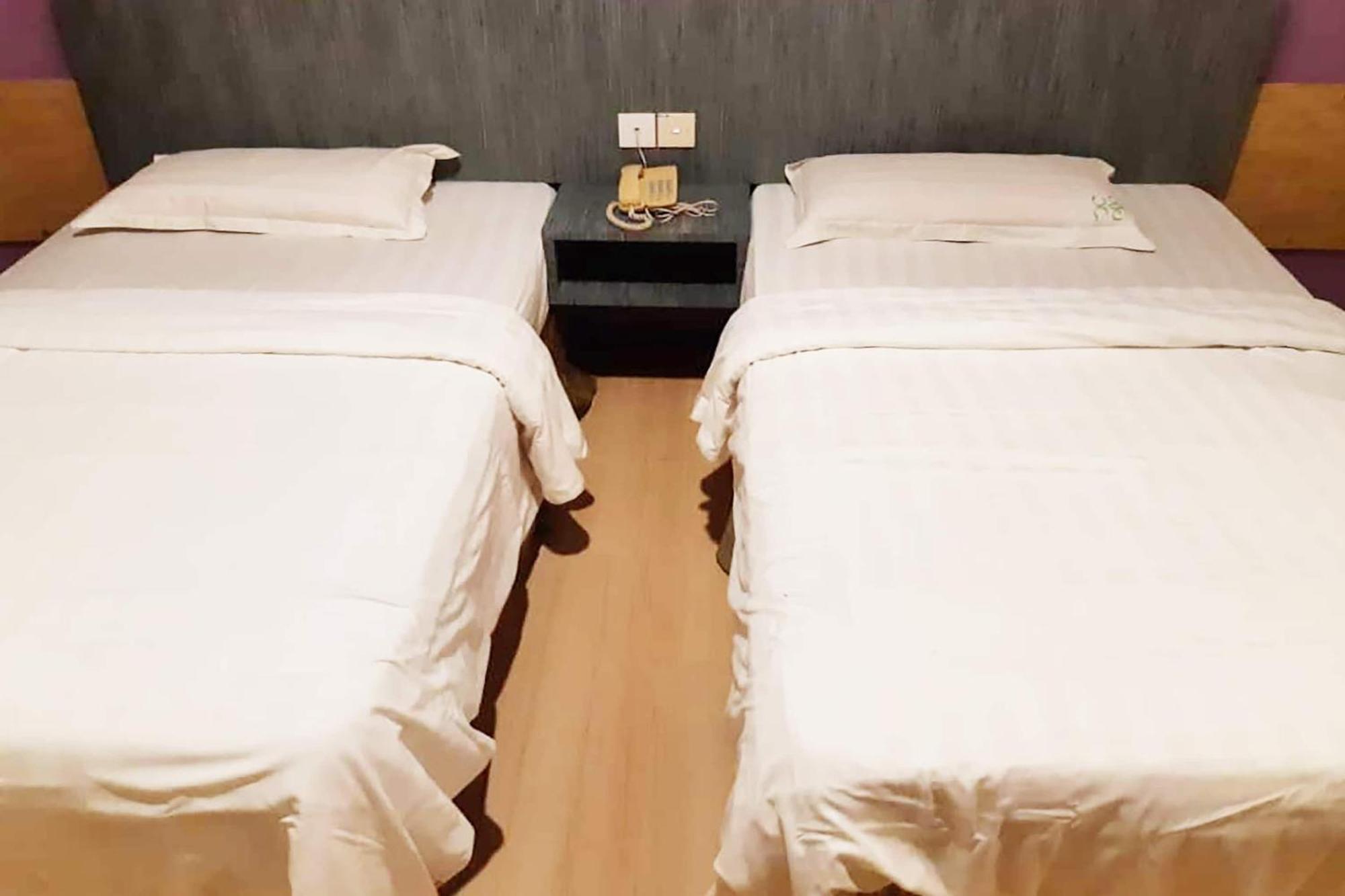 Super Oyo 43930 Hotel Esplanade Sandakan Bagian luar foto
