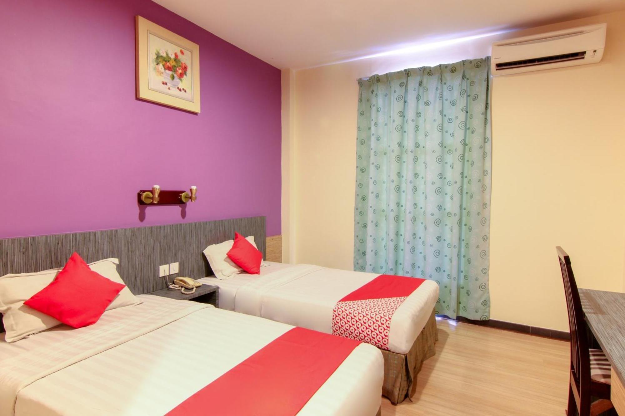 Super Oyo 43930 Hotel Esplanade Sandakan Bagian luar foto