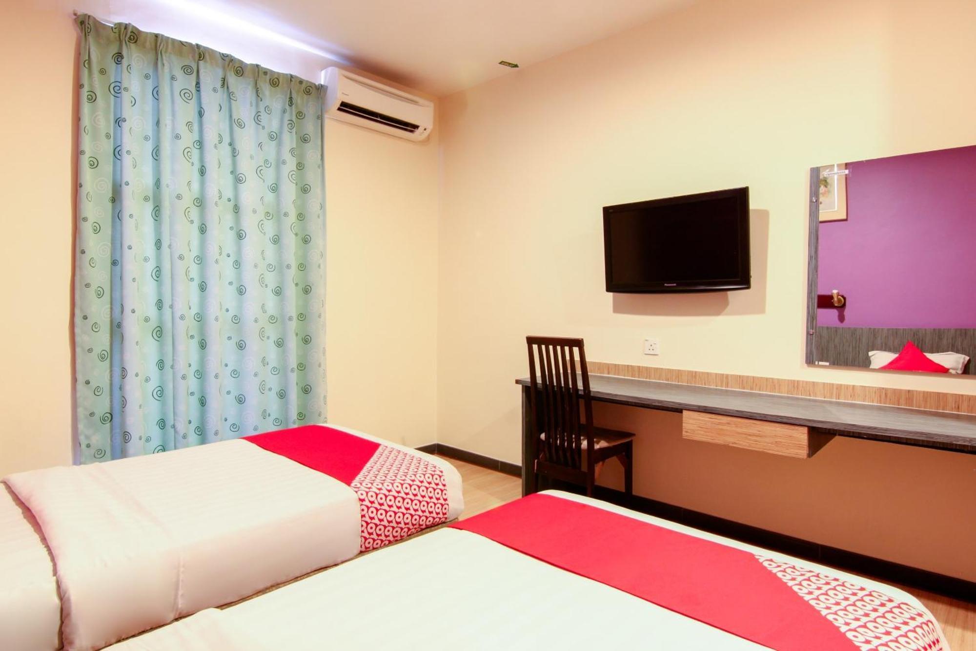 Super Oyo 43930 Hotel Esplanade Sandakan Bagian luar foto